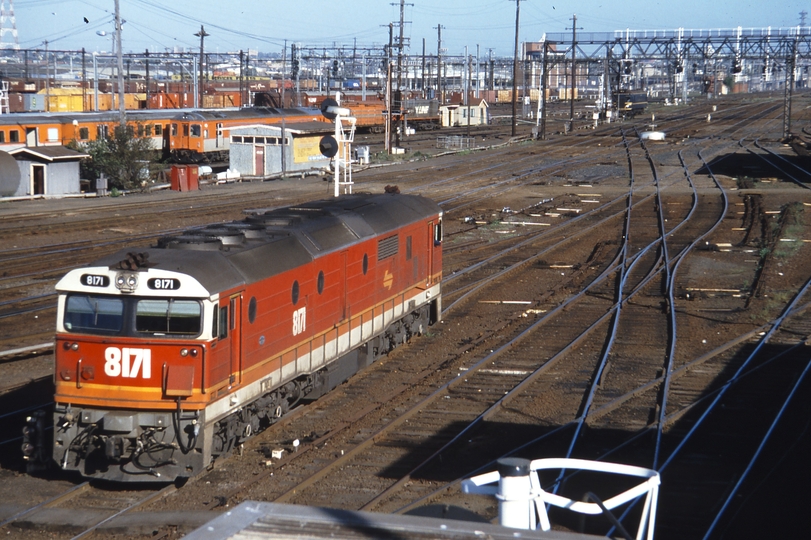 115817: Spencer Street 8171 for 8661 Down Intercapital Daylight Express
