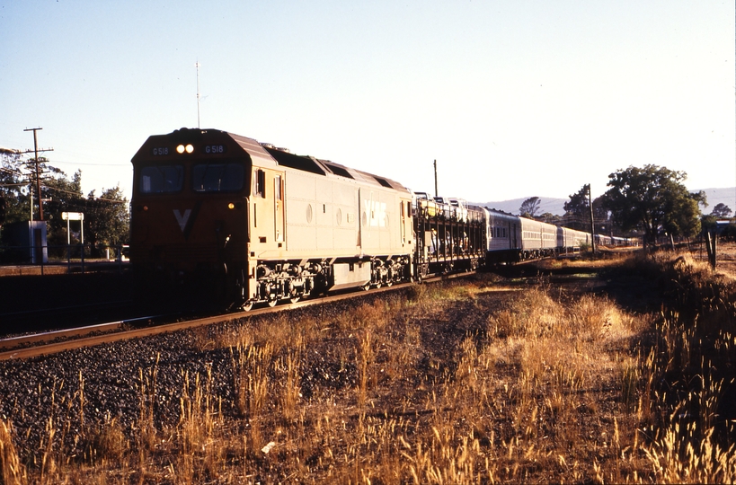 115886: Broadford 8628 Up Melbourne Express G 518