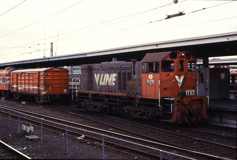 115951: Spencer Street Shunter Y 117