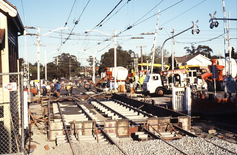 115966: Gardiner Level Crossing Looking Along Railway towards Glen Iris