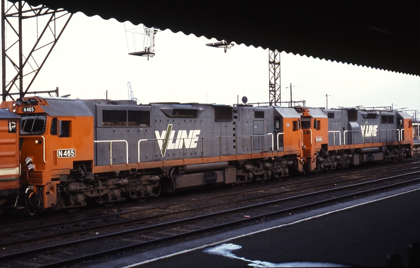 116003: Spencer Street 8221 Down Warrnambool Passenger for races N 466 N 465