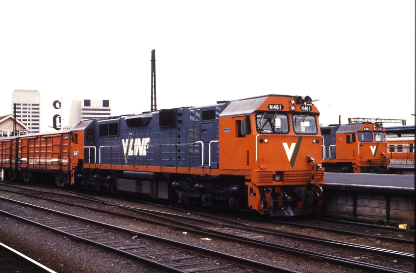 116223: Spencer Street 8305 Down Albury Passenger N 461 In background N 463