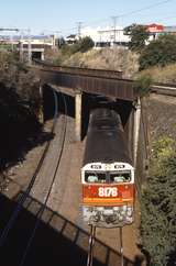 116283: Footscray 8616 Up Melbourne Express 8176