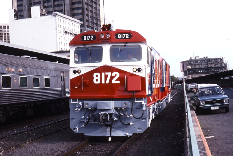 116327: Spencer Street 8172 Running Round Sydney Express Cars