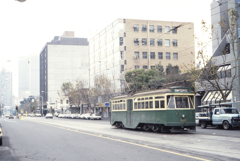 116498: Wellington Parade at Simpson Street Down Y1 610