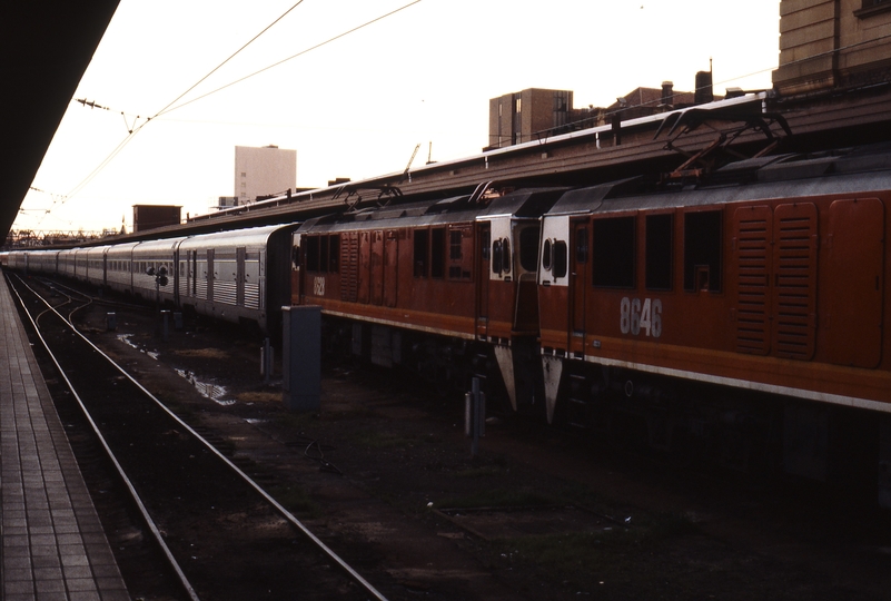 116521: Sydney Central Up Indian Pacific 8646 8628