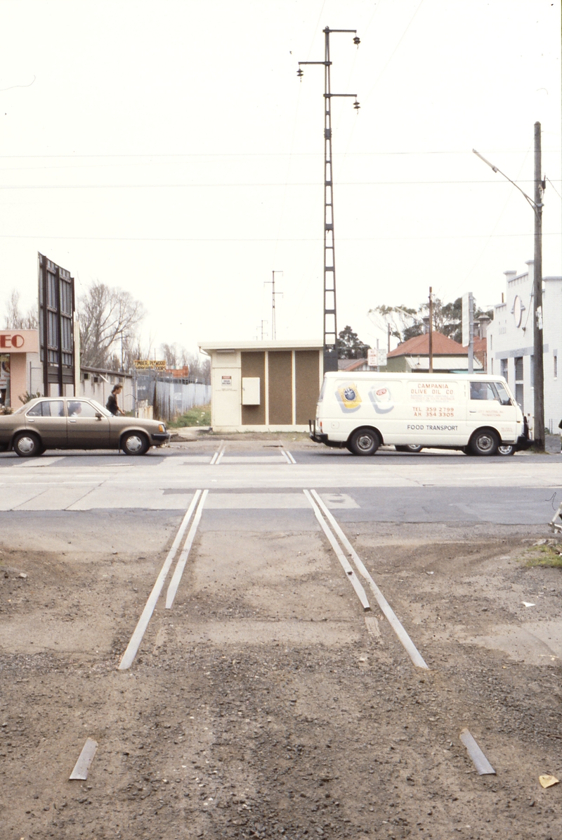 116538: Inner Circle at Nicholson Street Looking towards Royal Park