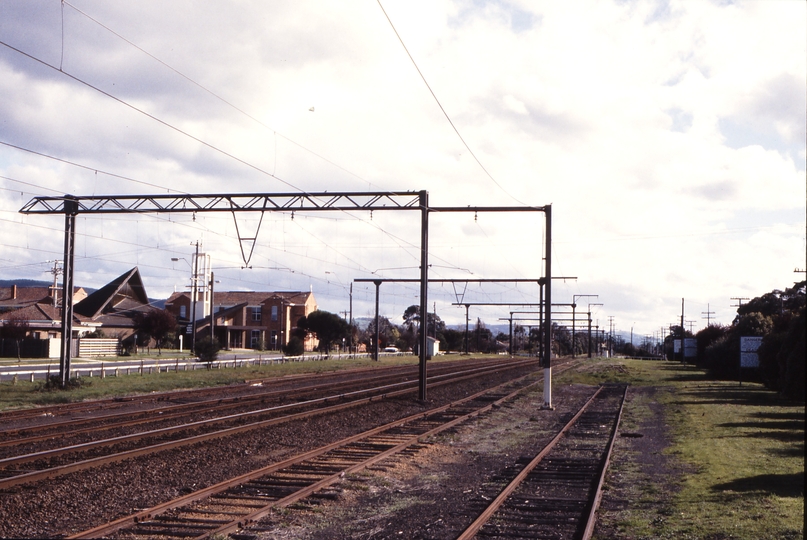 116588: Moe Looking towards Melbourne