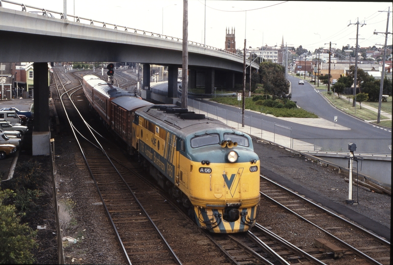 116624: Geelong A 8242 11:30am Up Passenger A 66