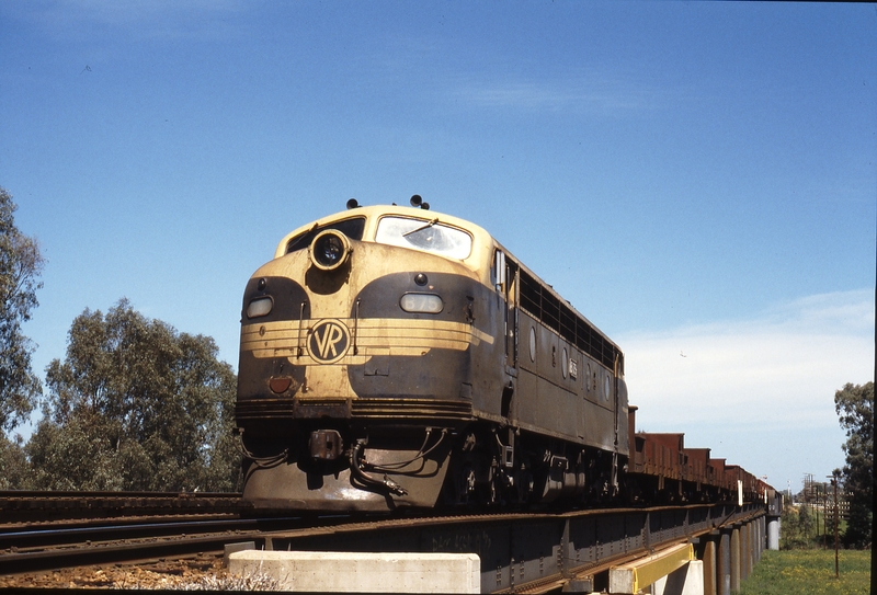 116701: Broken River Bridge Down Empty Steel Train B 75