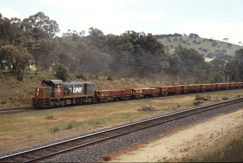 116724: Kilmore East near down distant signals Up Work Train T 391