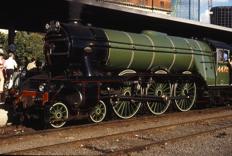 116773: Spencer Street 8693 Down Special to Seymour A3 4472 Flying Scotsman