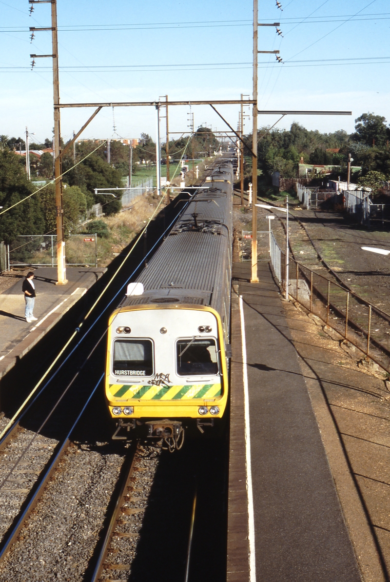 116883: Fairfield Down Suburban 6-car Comeng