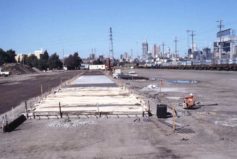 117008: South Dynon Container Terminal Coke Road reconstruction Looking East