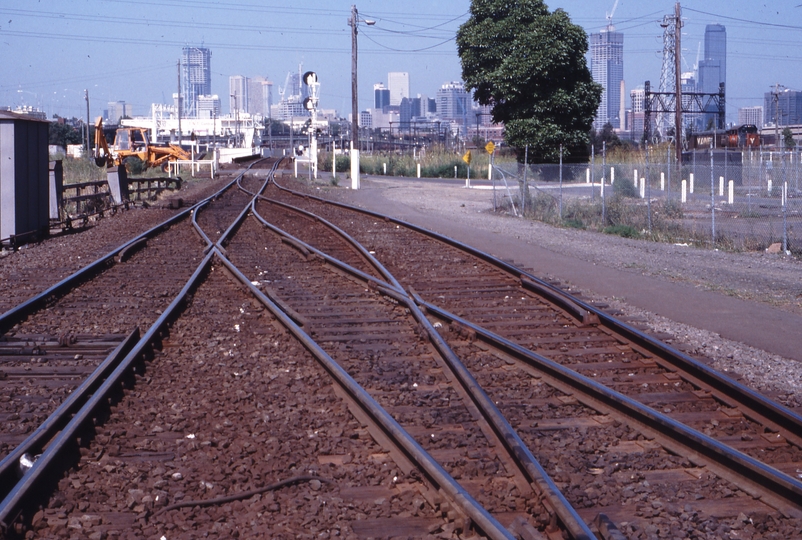 117203: Moonee Ponds Creek Junction Looking East