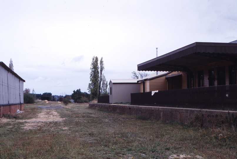 117231: Beechworth Looking South