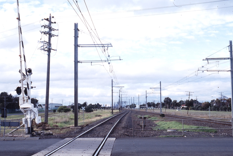 117269: Aircraft Looking towards Melbourne