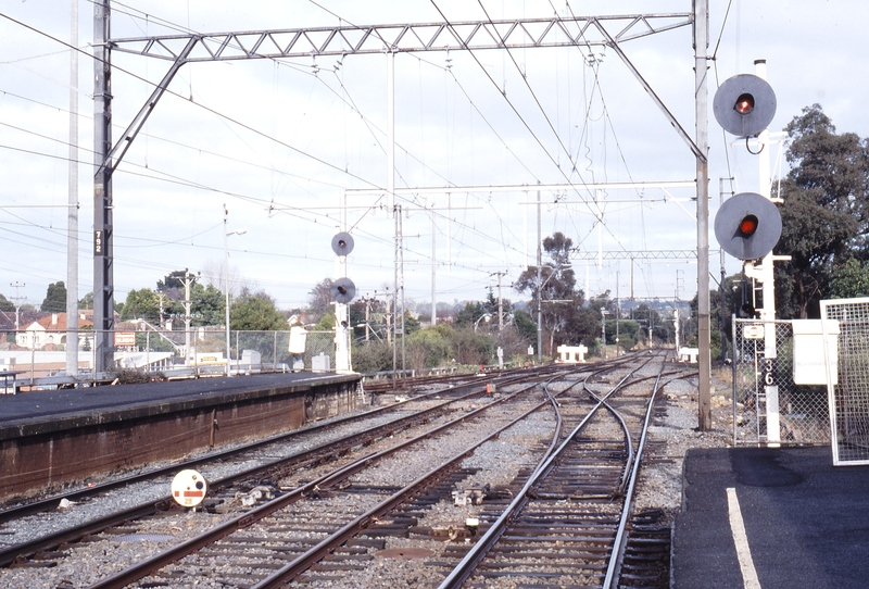 117284: Ringwood Looking towards Melbourne