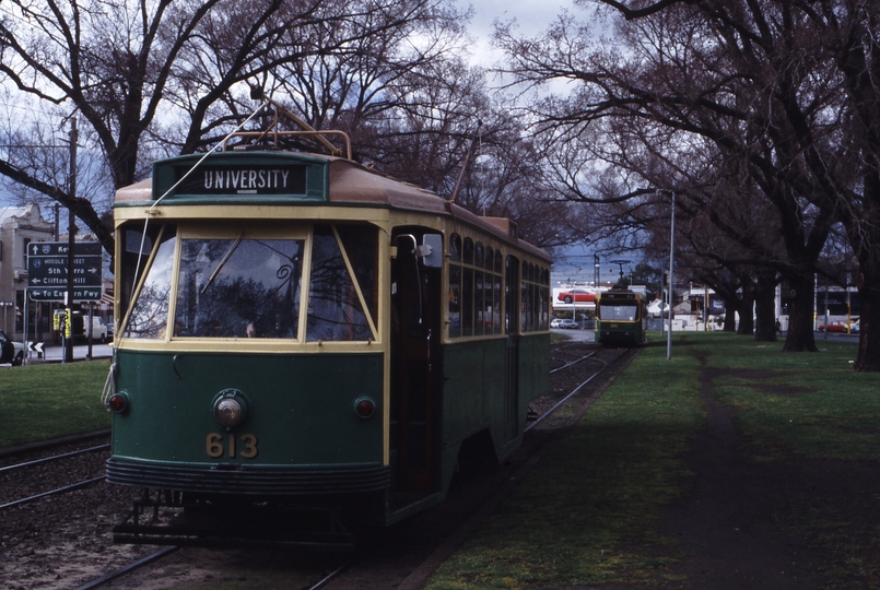 117324: Victora Parade at Hoddle Street up side Up AETA Special Y1 613 and Up A2 280