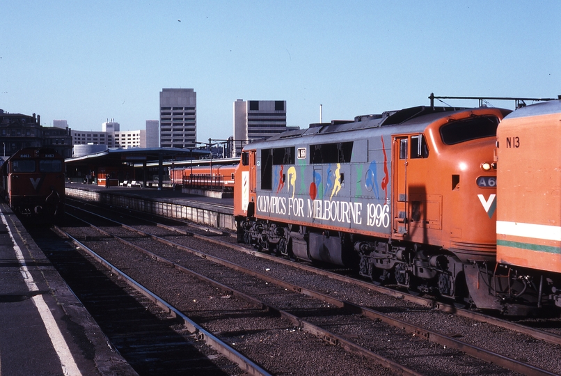 117365: Spencer Street 8224 Up Passenger from South Geelong A 66