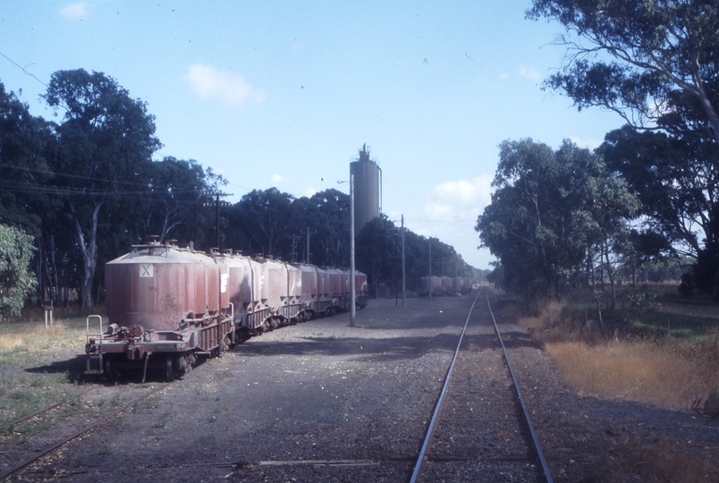 117423: Lyndhurst Looking towards Melbourne