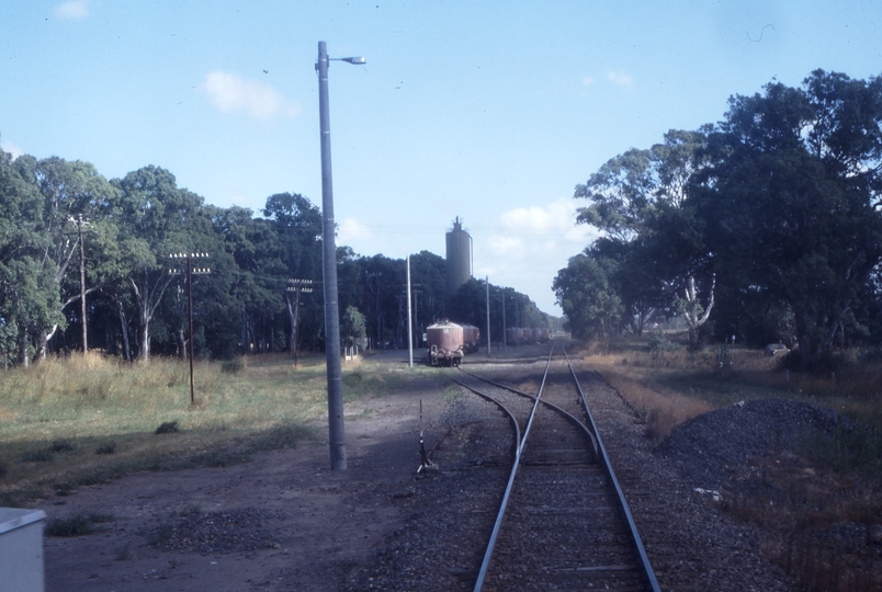 117424: Lyndhurst Looking towards Melbourne