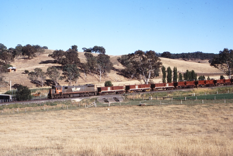 117479: Castlemaine - Guildford Godfrey Lane Level Crossing Up Sleeper Train X 31