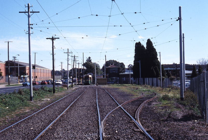 117615: West Maribyrnong Terminus Z3 203 in distance