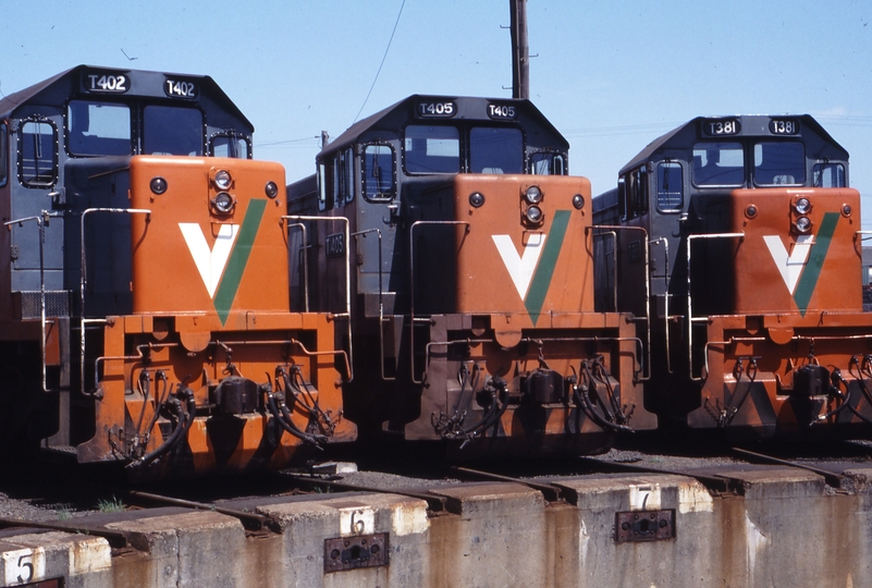 117800: PTC Open Day South Dynon Locomotive Depot T 402 T 405 T 381