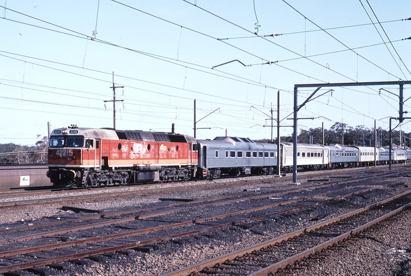 117913: Waterfall Up Passenger from Moss Vale 42215