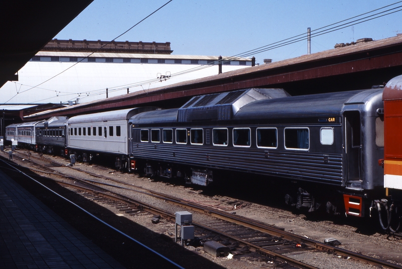 117982: Sydney Central Cars for 3:42pm Goulburn Passenger