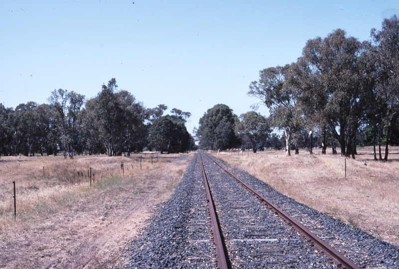 118108: Mywee Looking towards Melbourne