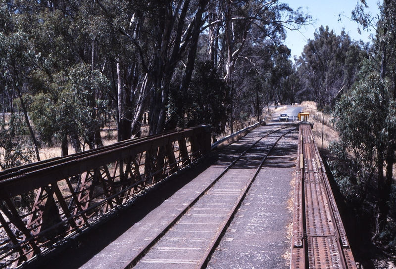 118122: Murray River Bridge Tocumwal Looking South