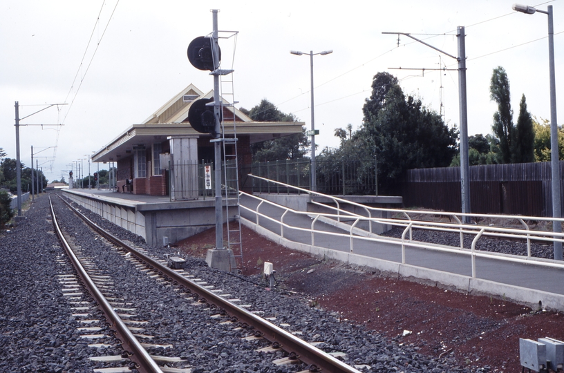 118170: Westona Looking towards Altona