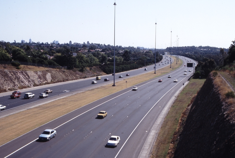 118256: Eastern Freeway at belford Road Looking West