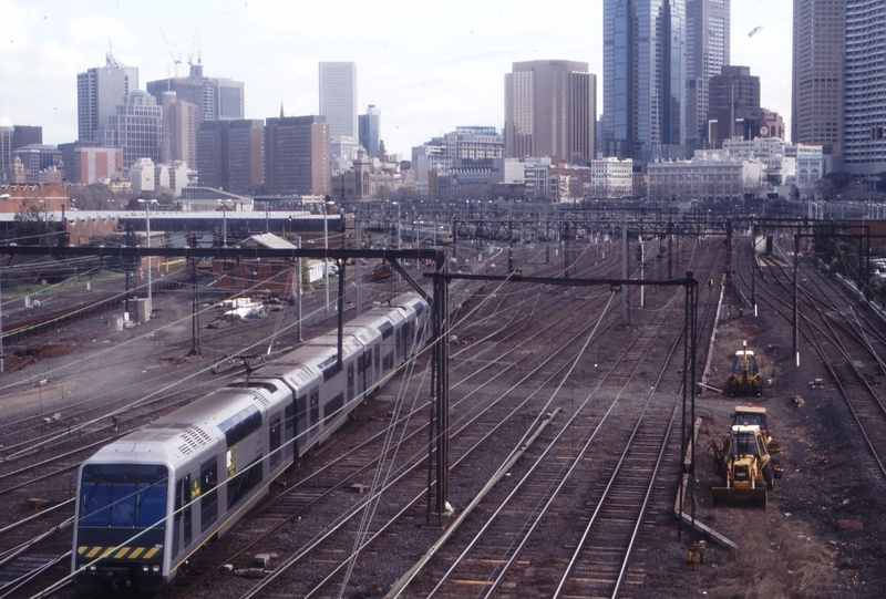 118545: Tennis Centre Footbridge Empty Cars to Jolimont Workshops 3-car Comeng + 4D Double Deck Train