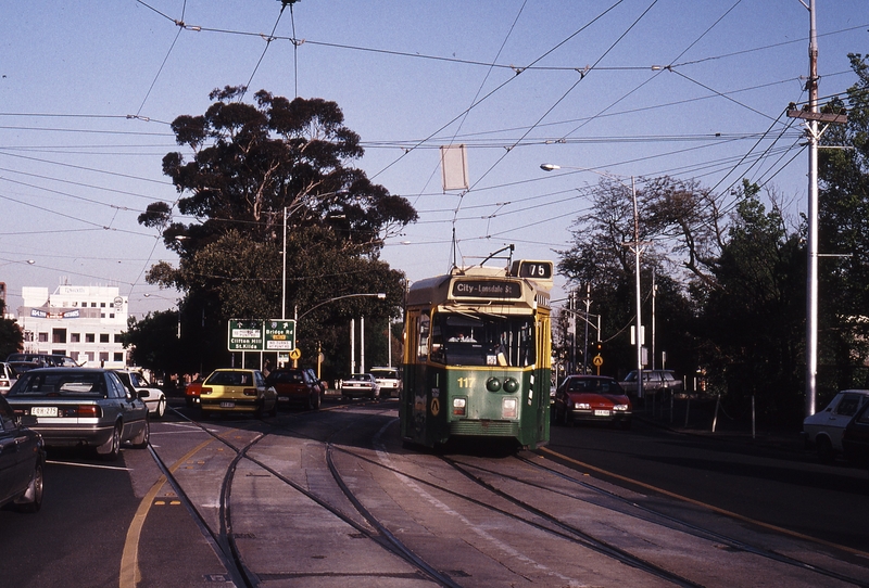 118663: Wellington Parade at Simpson Street Up Z3 117