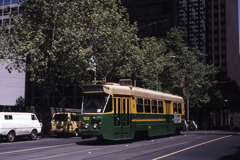 118669: Bourke Street between Queen Street and Elizabeth Street Up Z2 102