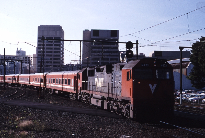 118728: Spencer Street 8406 Up Passenger from Traralgon N 473