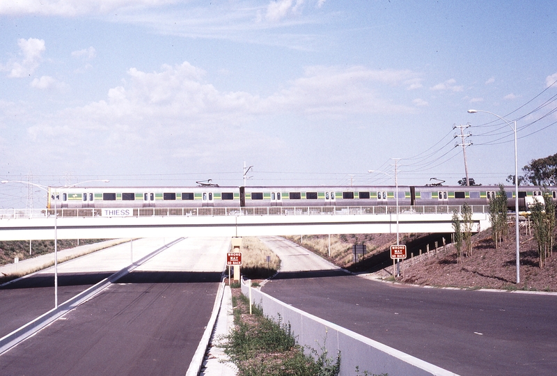 118793: Upfield Line Western Ring Road Bridge Down Suburban 3-car Comeng