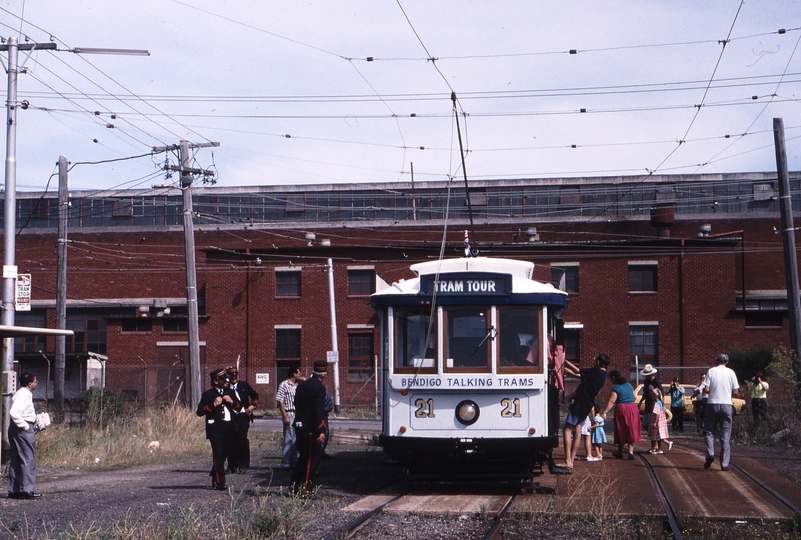 118858: Williamson Road Crossover Down Festival Special Bendigo 21