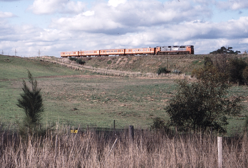 118967: km 49.5 Ballarat Line 8140 Up Passenger from Ballarat N 461