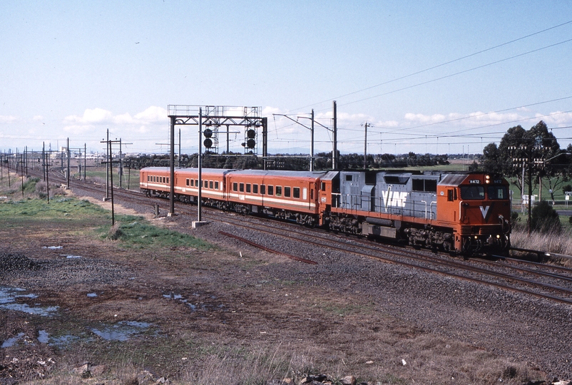 118971: Laverton Junction 8233 Down Geelong Passenger N 472