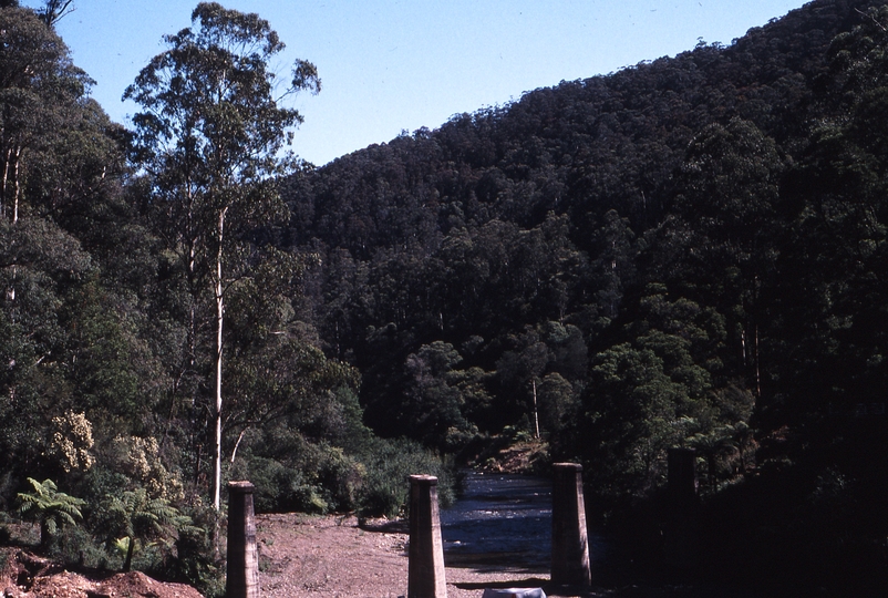 119132: Thomson River Bridge Looking downstream Girders removed for rehabilitation