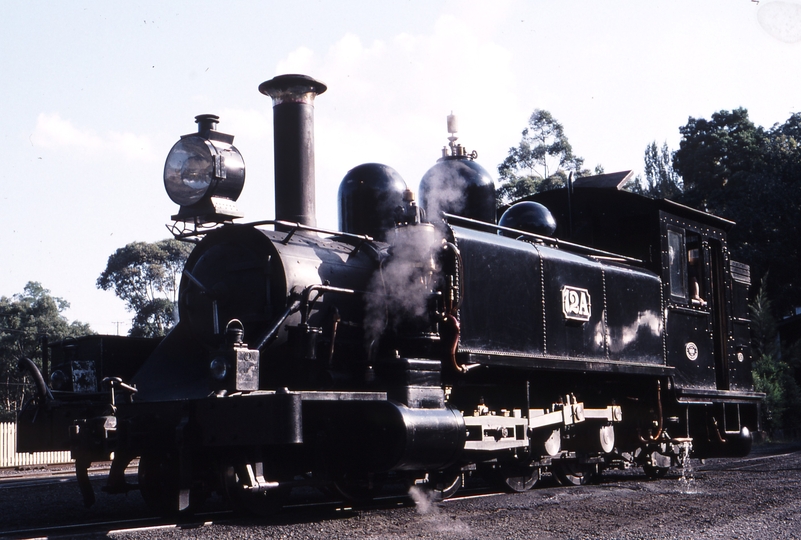 119206: Belgrave 12A shunting