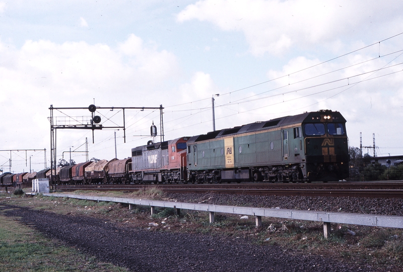 119329: Newport down side 9169 Freight to Adelaide BL 34 C 502