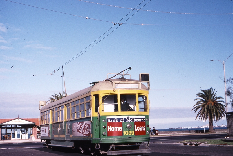 119419: Albert Park Beach Terminus Mills Street at Beaconsfield Parade Up W7 1039