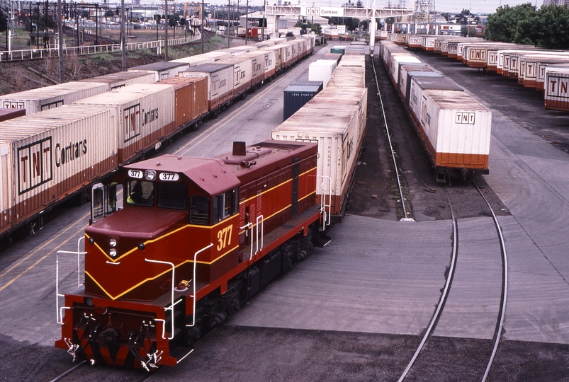 119449: Contrans Siding North Melbourne NR Shunter T 377