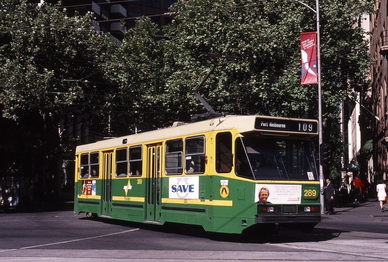 119507: Collins Street at Spring Street Up A2 289