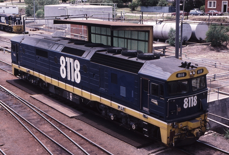 119514: Albury 8118 in background 48102